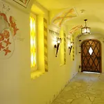 丁克拉格维拉维塔伯格酒店