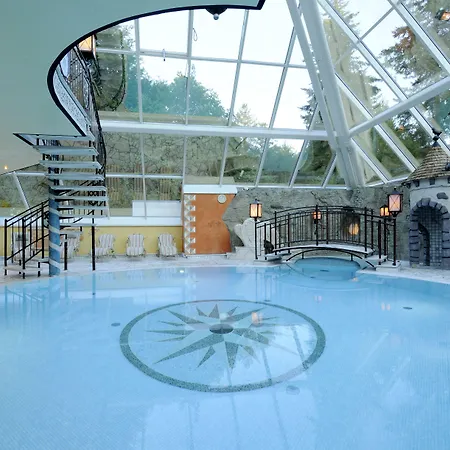 Burghotel 4* 딩클리지