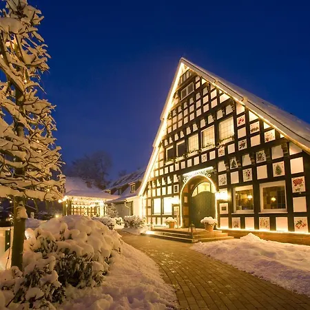 Burghotel دينكلاغه