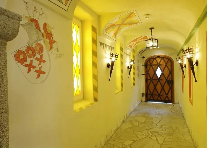 Burghotel